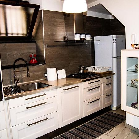 Апартаменты Luan House Сан-Джорджо-а-Кремано Экстерьер фото